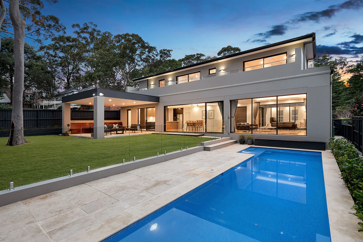 82-Warrimoo-Ave-Dusk-(3).jpg