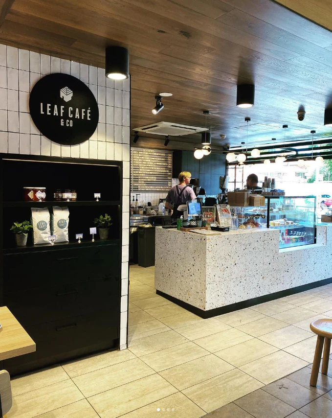 Leaf Cafe